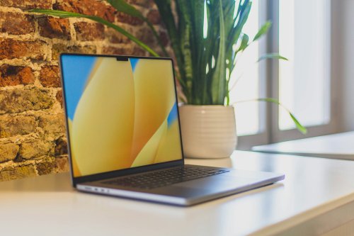 Apple готовит MacBook Pro с процессором M6, сенсорным OLED-экраном и Dynamic Island