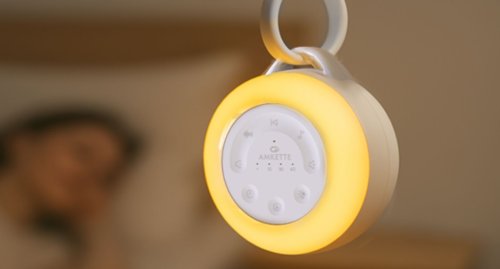 Amkette представила SleepTec Sleep Speaker N100 с шестирежимной подсветкой